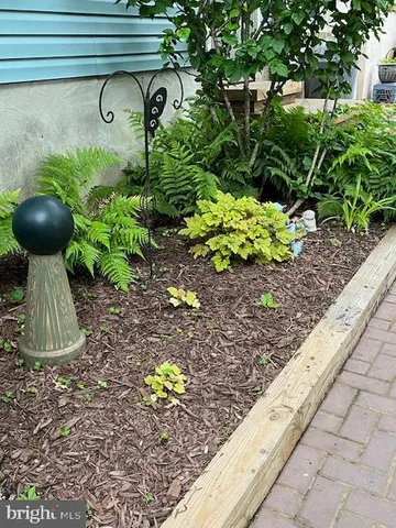 $635,000 | 6725 Pine Drive, Columbia, MD 21046