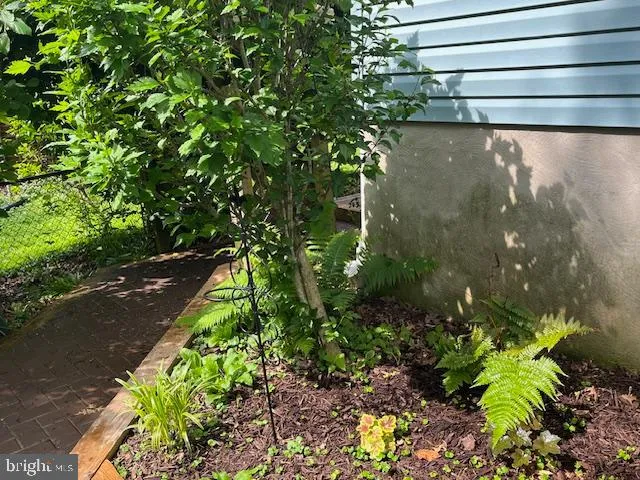 $635,000 | 6725 Pine Drive, Columbia, MD 21046