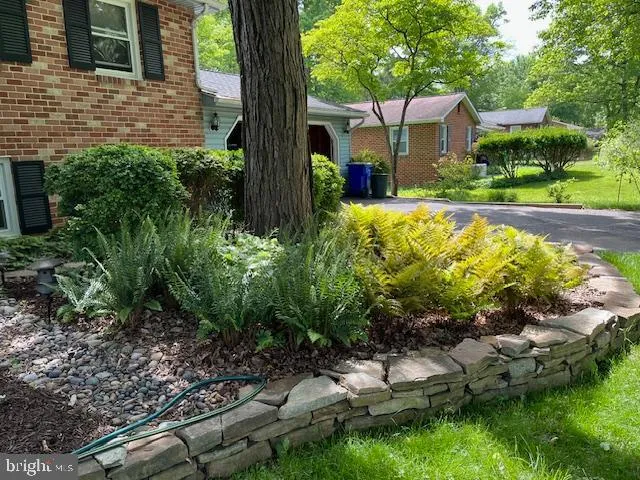 $635,000 | 6725 Pine Drive, Columbia, MD 21046