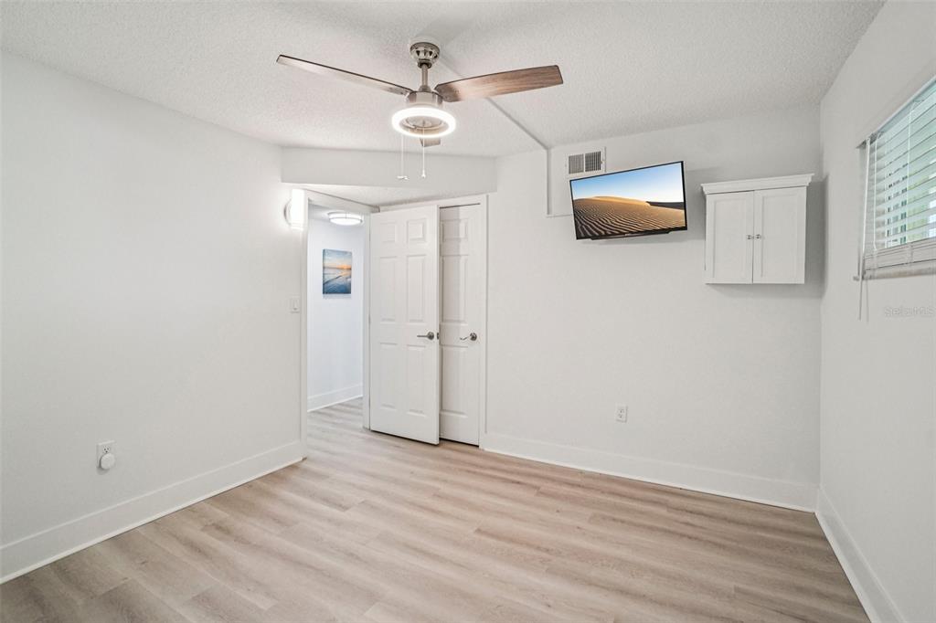 4750 Cove Circle, Unit 107 St. Petersburg, FL 33708 - Photo 12 of 29