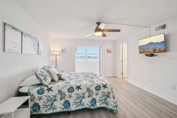 $254,900 | 4750 Cove Circle, Unit 107, St. Petersburg, FL 33708