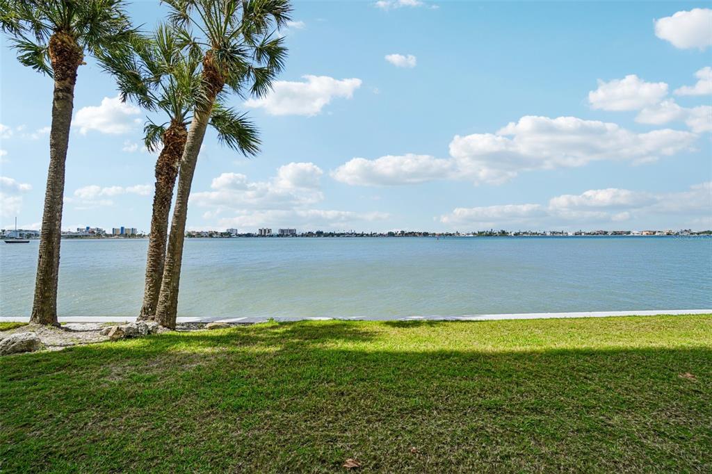 4750 Cove Circle, Unit 107 St. Petersburg, FL 33708 - Photo 23 of 29