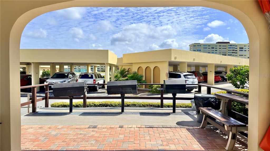 4750 Cove Circle, Unit 107 St. Petersburg, FL 33708 - Photo 27 of 29