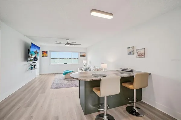 $254,900 | 4750 Cove Circle, Unit 107, St. Petersburg, FL 33708
