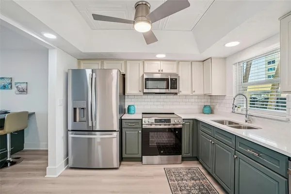 $254,900 | 4750 Cove Circle, Unit 107, St. Petersburg, FL 33708