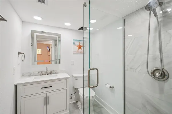 $254,900 | 4750 Cove Circle, Unit 107, St. Petersburg, FL 33708