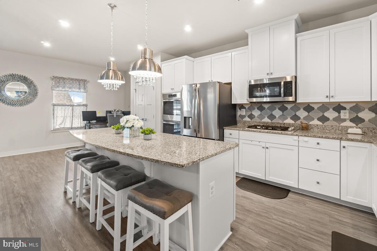 4798 Hiteshow Drive Frederick, MD 21703 - Photo 17 of 51 Kitchen with Island