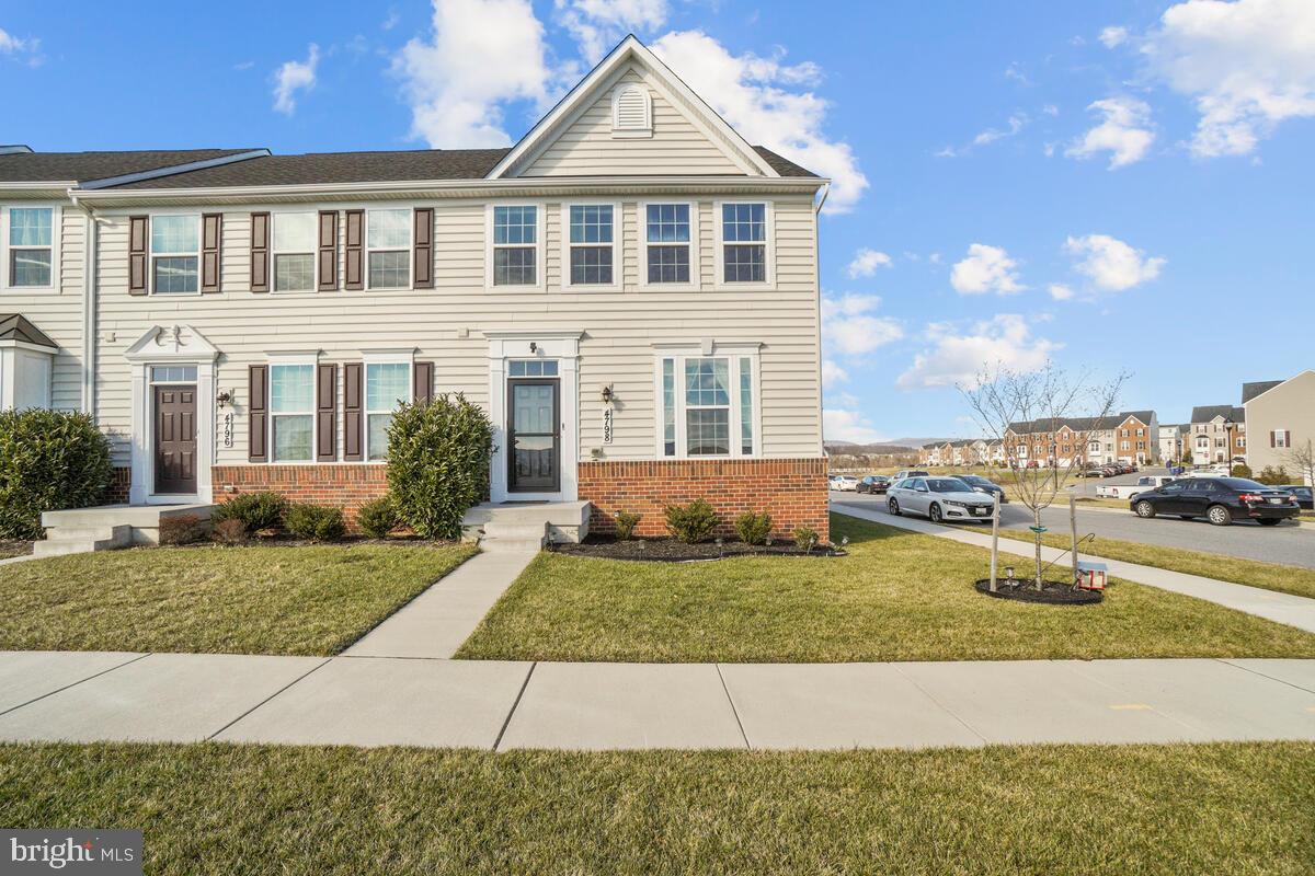 4798 Hiteshow Drive Frederick, MD 21703 - Photo 2 of 51 4798 Hiteshow Dr