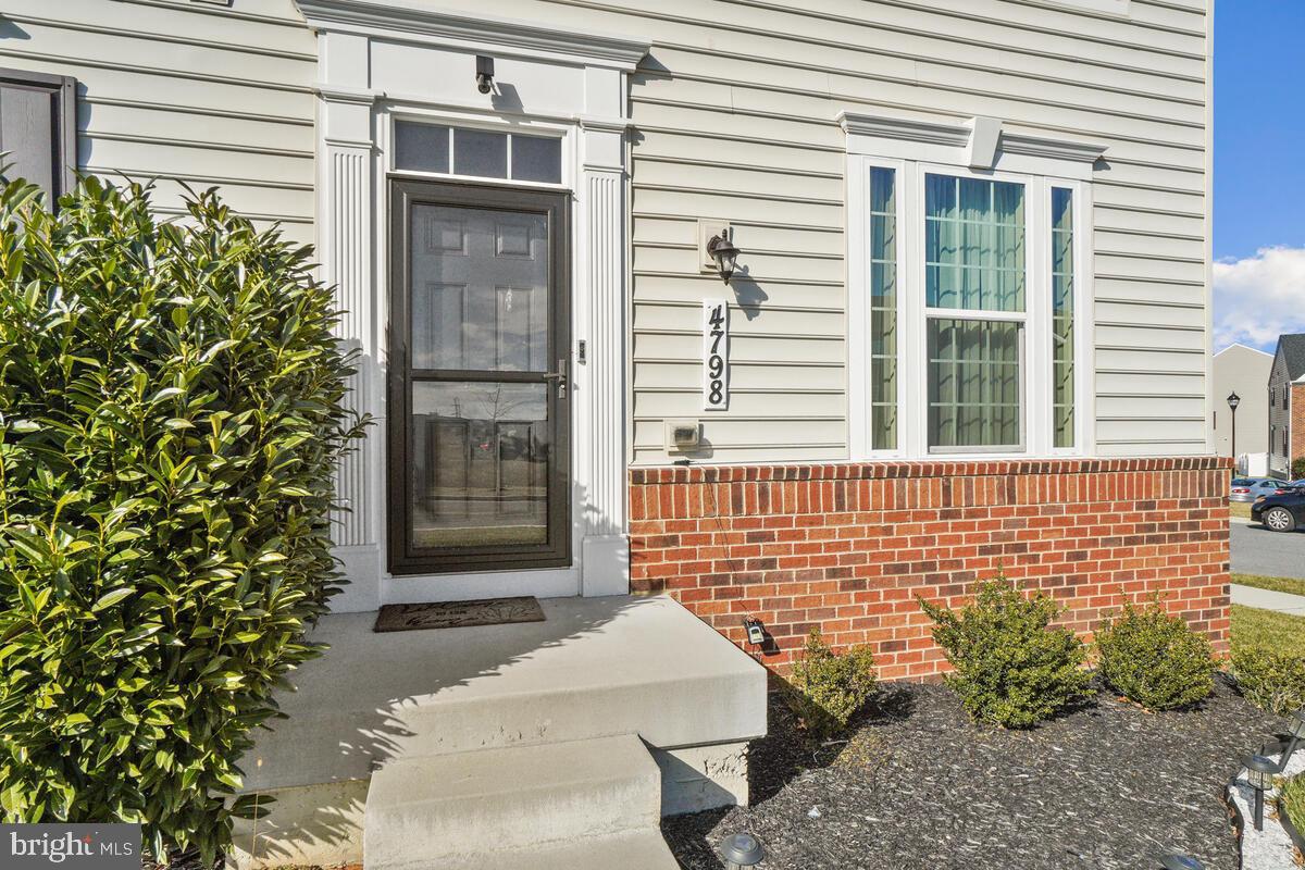 4798 Hiteshow Drive Frederick, MD 21703 - Photo 6 of 51 Front Door