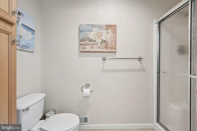 $749,999 | 15 Continental Lane, Marlton, NJ 08053