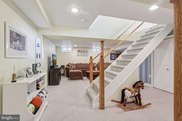 $749,999 | 15 Continental Lane, Marlton, NJ 08053