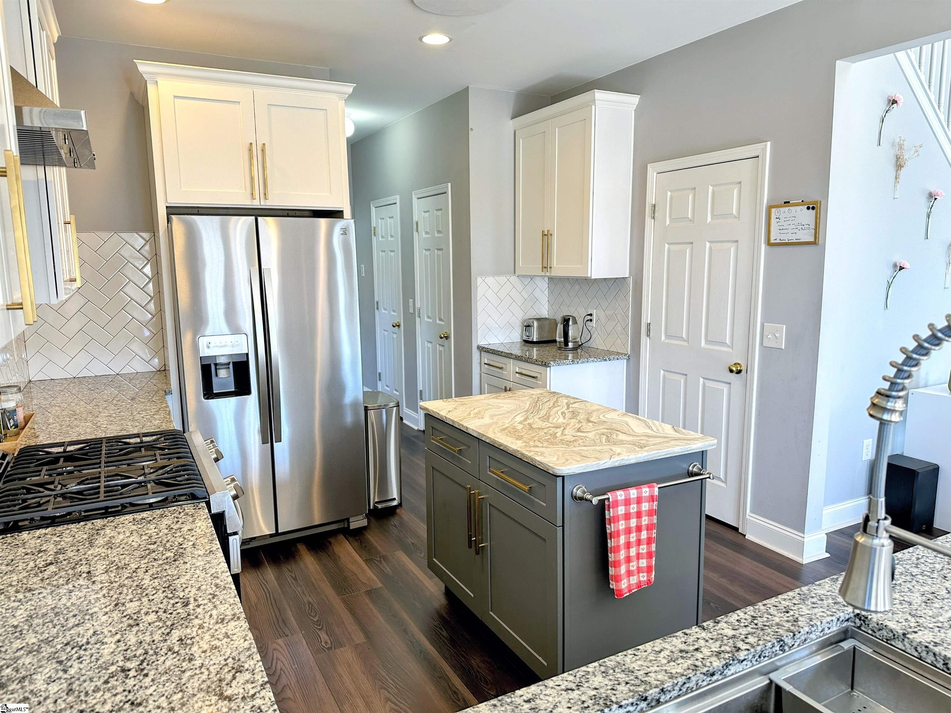 545 Drayton Hall Boulevard Duncan, SC 29334 - Photo 10 of 32