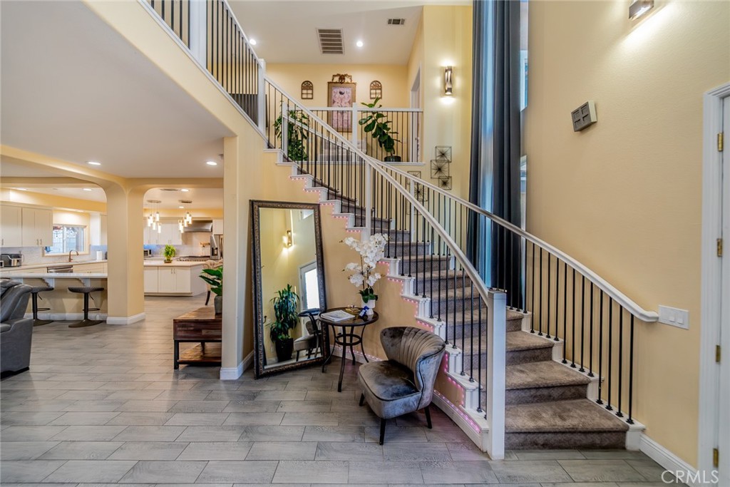 3550 Ridge Line Drive San Bernardino, CA 92407 - Photo 4 of 46