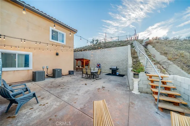 $1,195,000 | 3550 Ridge Line Drive, San Bernardino, CA 92407