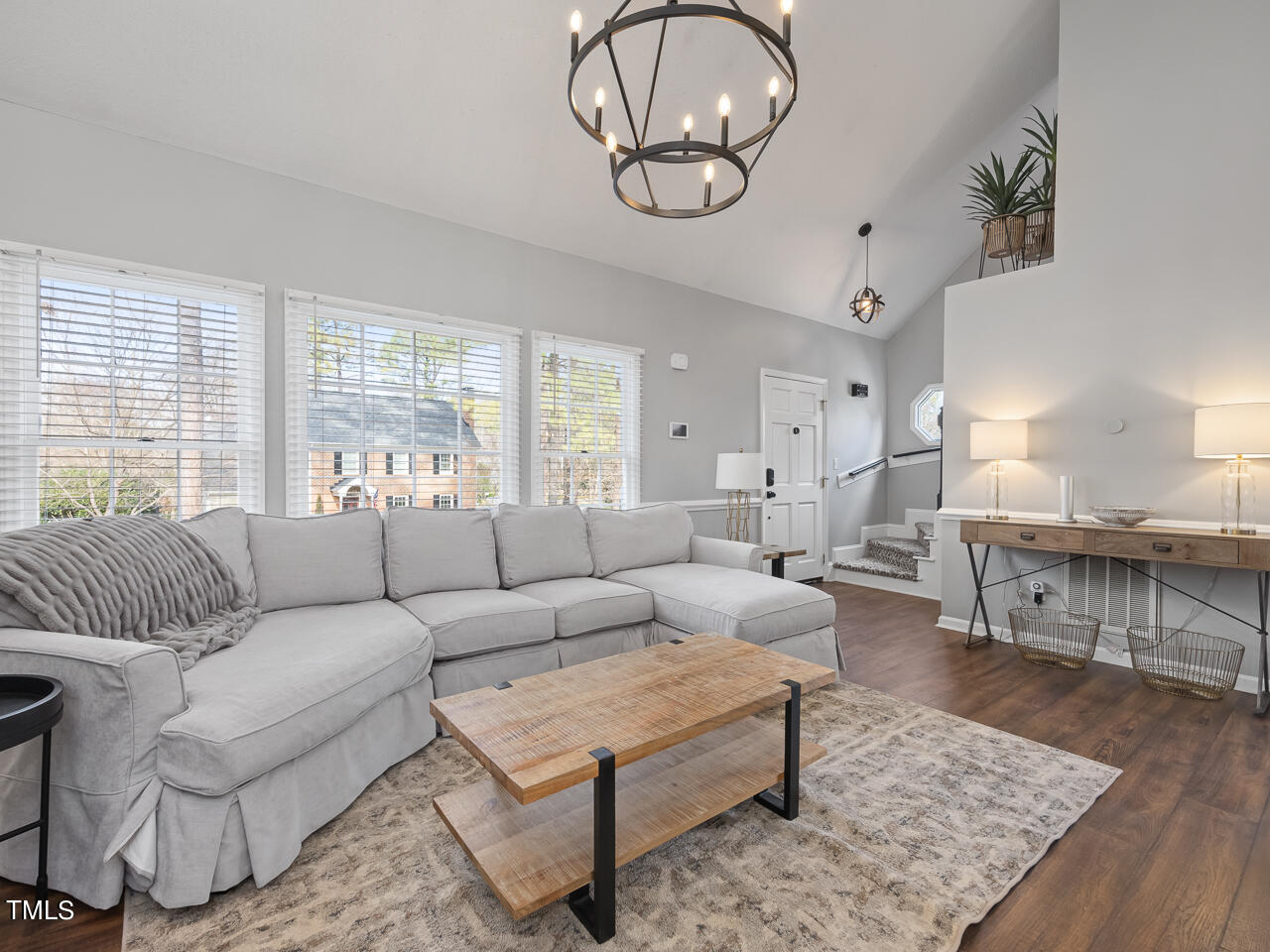 7105 Kinross Drive Raleigh, NC 27613 - Photo 6 of 30 7105-kinross-mls-6