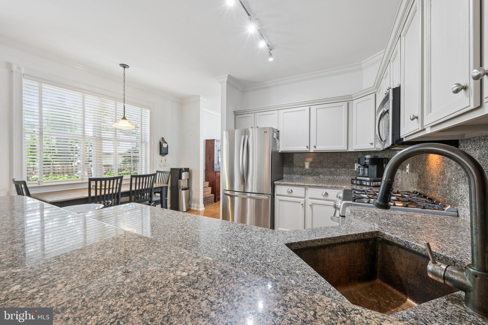 75 Manley Road Pennington, NJ 08534 - Photo 18 of 40