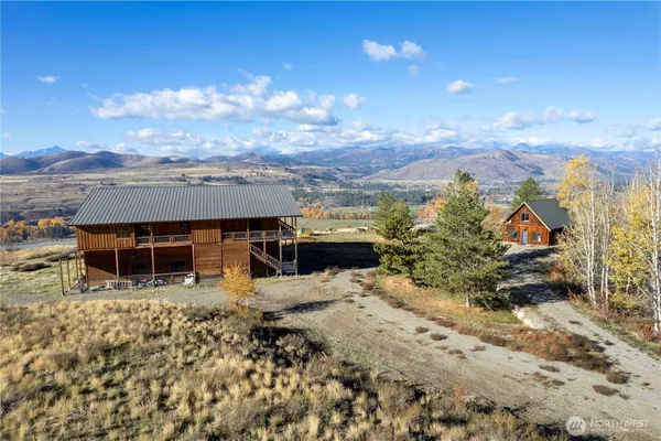 $850,000 | 143 Harrier Hill Road, Winthrop, WA 98862