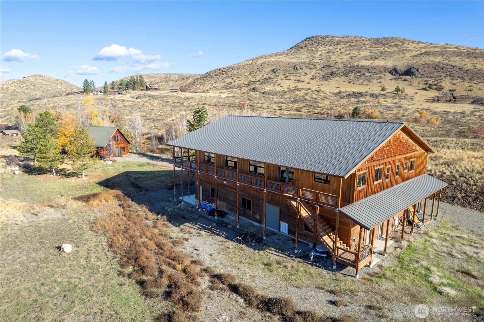143 Harrier Hill Road Winthrop, WA 98862 - Photo 19 of 37
