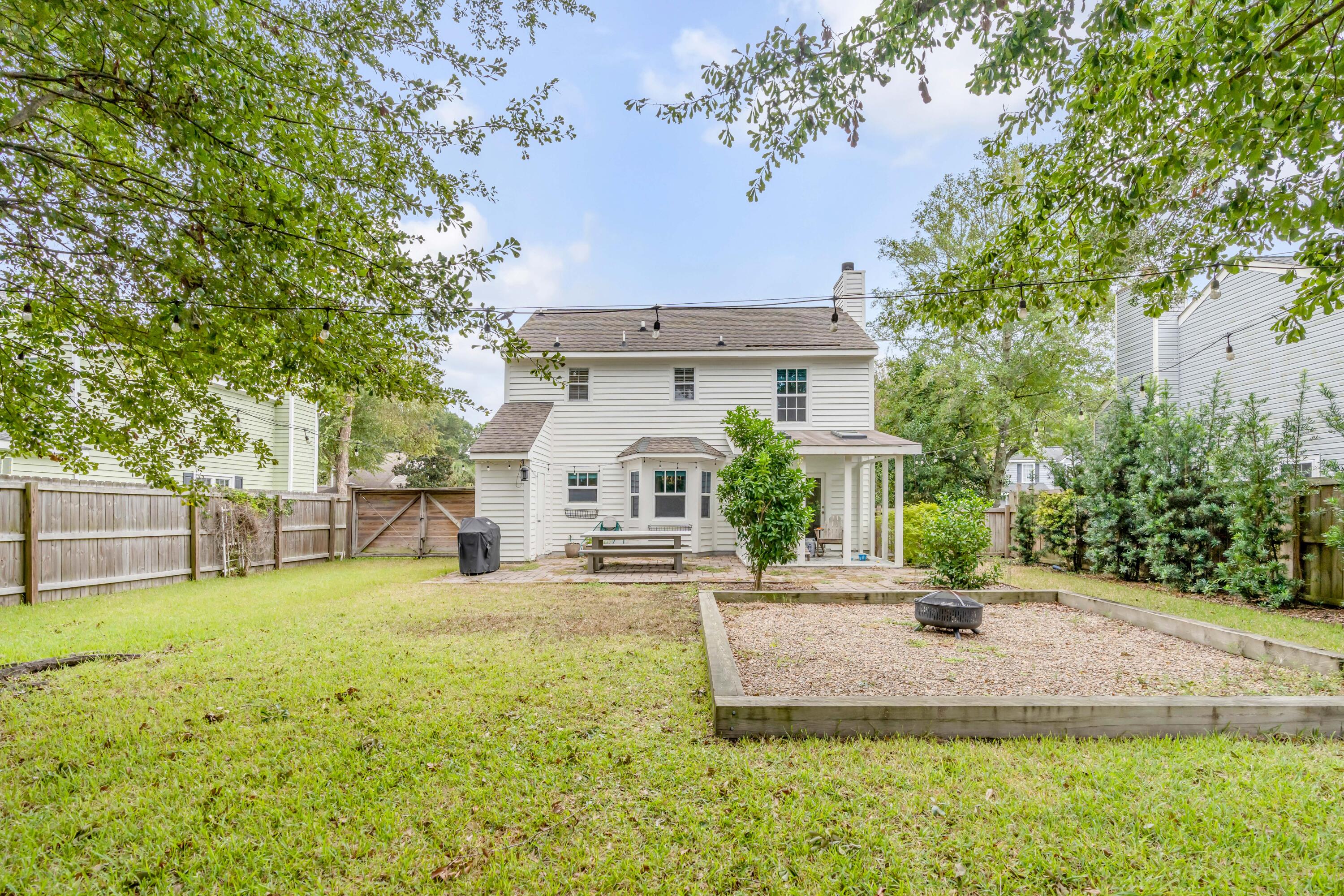 1439 Oak Landing Road Mount Pleasant, SC 29464 - Photo 2 of 14 DSC06473