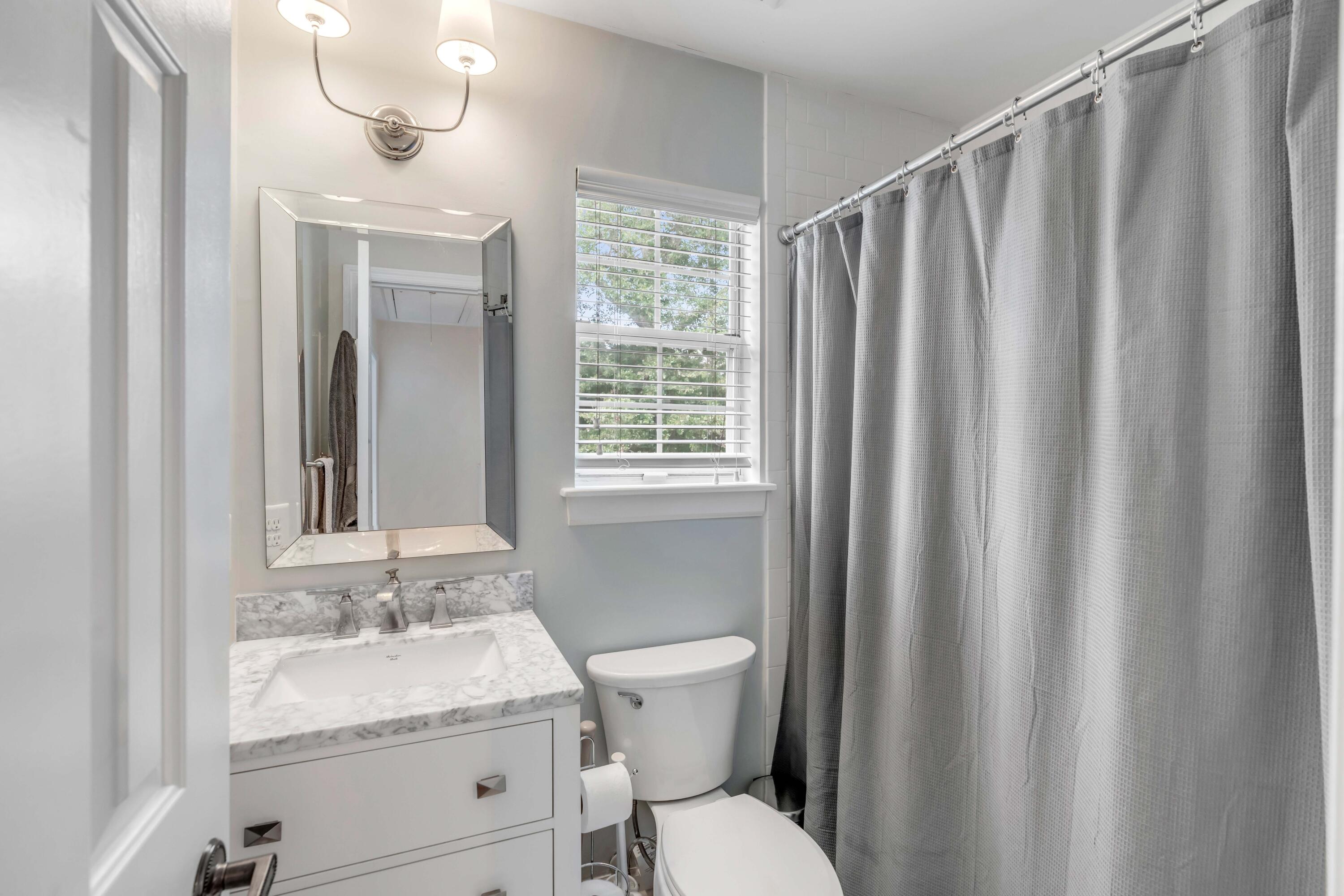 1439 Oak Landing Road Mount Pleasant, SC 29464 - Photo 8 of 14 DSC06408