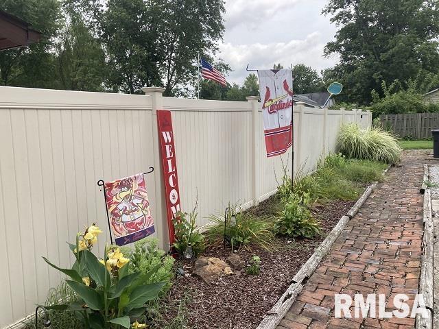 821 West Concord Street Marion, IL 62959 - Photo 5 of 22