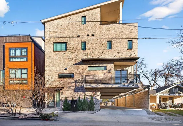 $530,000 | 419 West 9th Street, Unit 102, Dallas, TX 75208