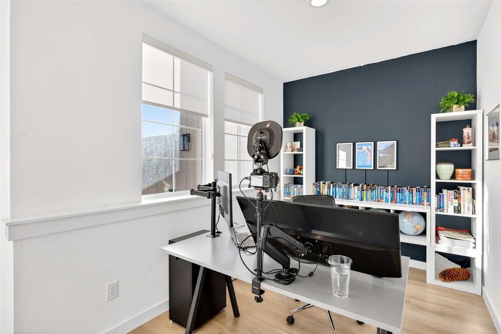 419 West 9th Street, Unit 102 Dallas, TX 75208 - Photo 21 of 27