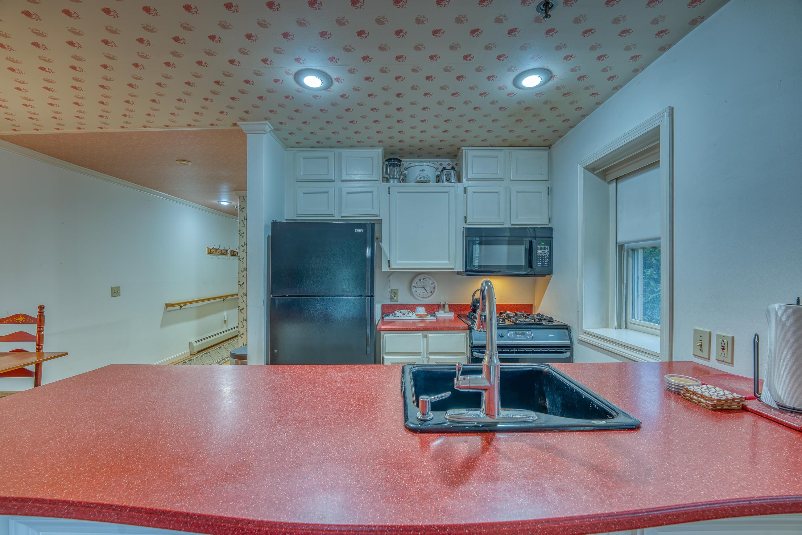 32 Academy Street, Unit M Franconia, NH 03580 - Photo 13 of 25