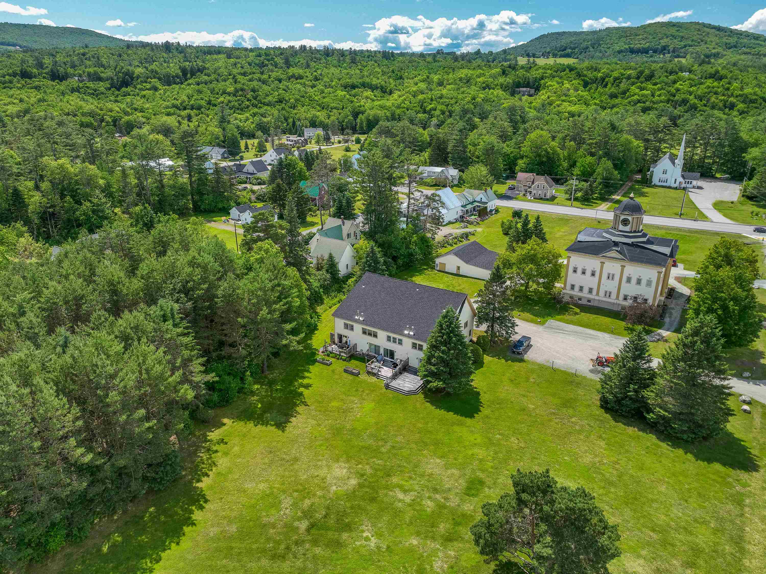 32 Academy Street, Unit M Franconia, NH 03580 - Photo 2 of 25