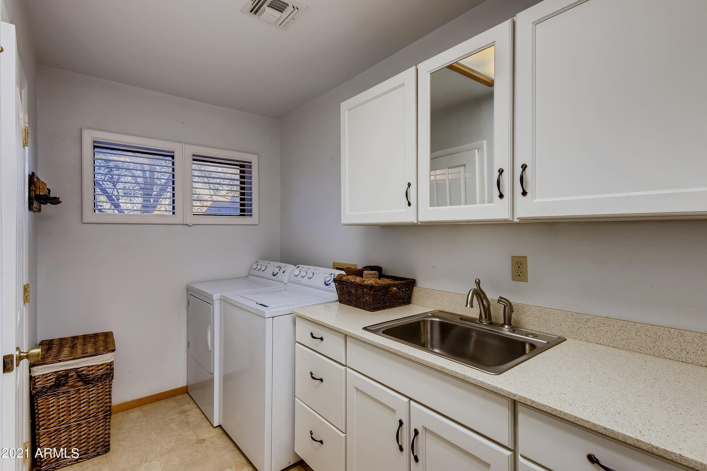 1000 North Boyd Road Apache Junction, AZ 85119 - Photo 20 of 28 58 Laundry Room