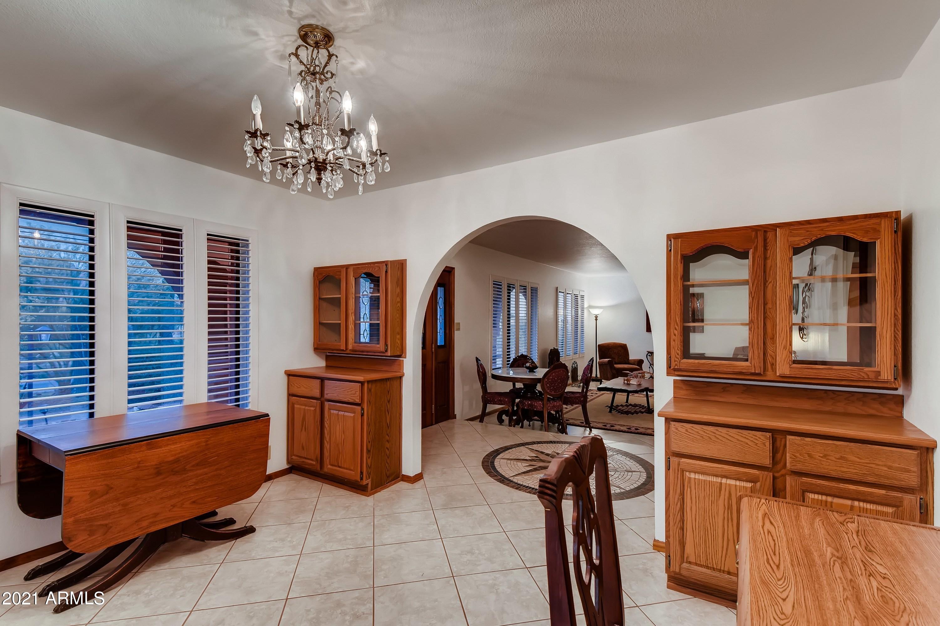 1000 North Boyd Road Apache Junction, AZ 85119 - Photo 7 of 28 27 Dining Room