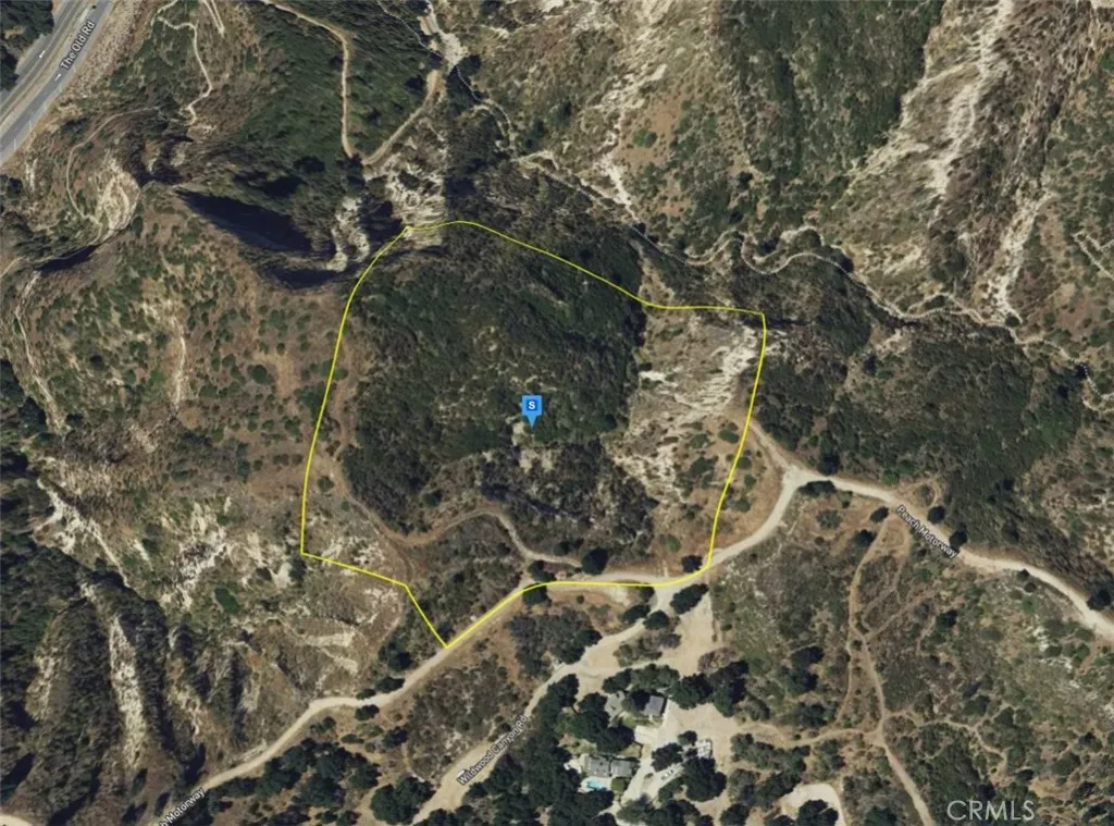 23500 Meaford Newhall, CA 91321 - Photo 2 of 4