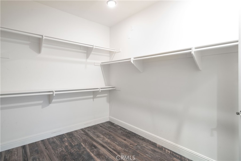 41908 Sonoma Road Palmdale, CA 93551 - Photo 31 of 75 a view of an empty walk in closet