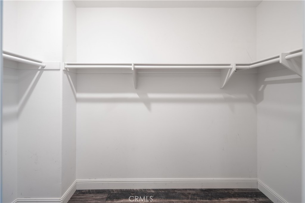 41908 Sonoma Road Palmdale, CA 93551 - Photo 46 of 75 a view of an empty walk in closet