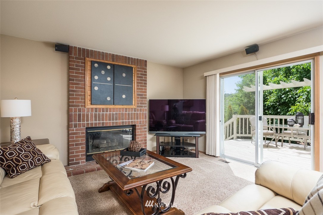 10105 Northeast 153rd Street Bothell, WA 98011 - Photo 14 of 25 Gallery Image 14