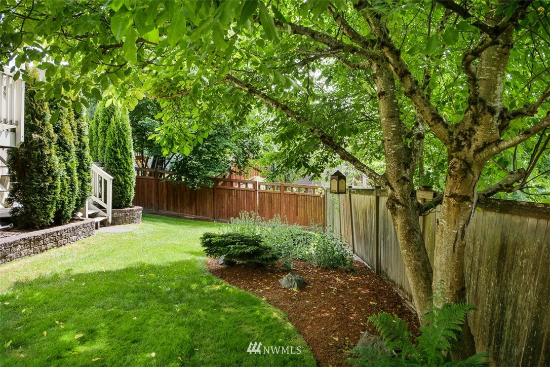 10105 Northeast 153rd Street Bothell, WA 98011 - Photo 23 of 25 Gallery Image 23