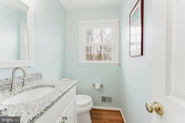 $914,888 | 7200 Duck Court, Springfield, VA 22152