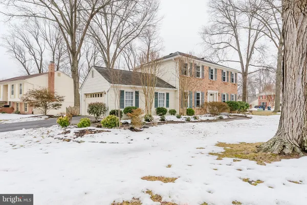 $914,888 | 7200 Duck Court, Springfield, VA 22152