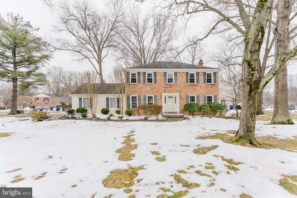 $914,888 | 7200 Duck Court, Springfield, VA 22152