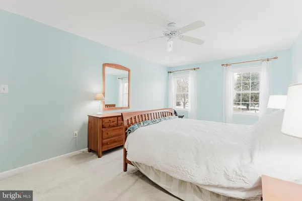 $914,888 | 7200 Duck Court, Springfield, VA 22152