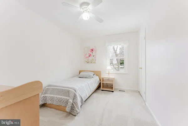 $914,888 | 7200 Duck Court, Springfield, VA 22152