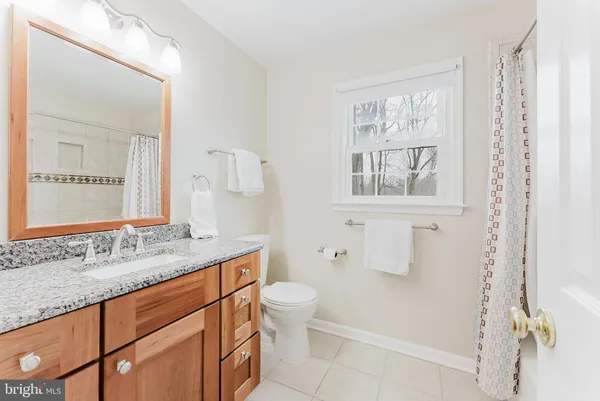 $914,888 | 7200 Duck Court, Springfield, VA 22152