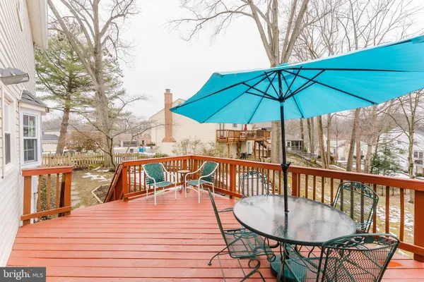 $914,888 | 7200 Duck Court, Springfield, VA 22152