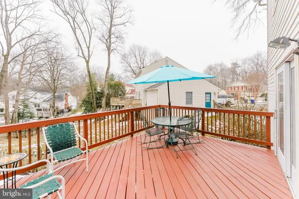 $914,888 | 7200 Duck Court, Springfield, VA 22152