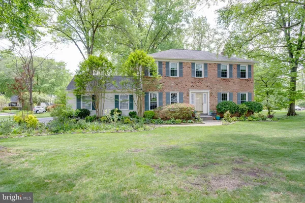 $914,888 | 7200 Duck Court, Springfield, VA 22152