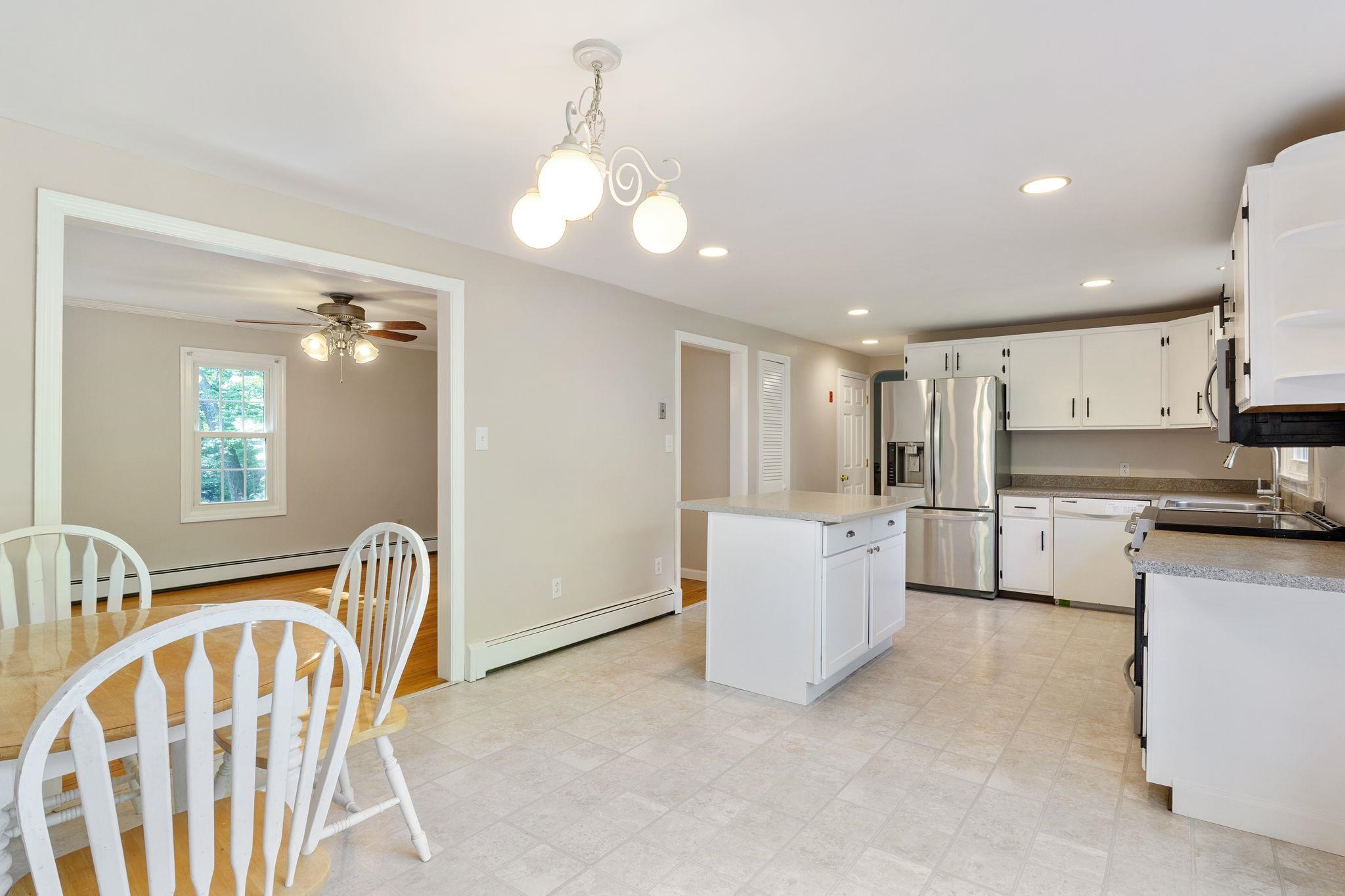 46 Woodridge Road Durham, NH 03824 - Photo 16 of 60