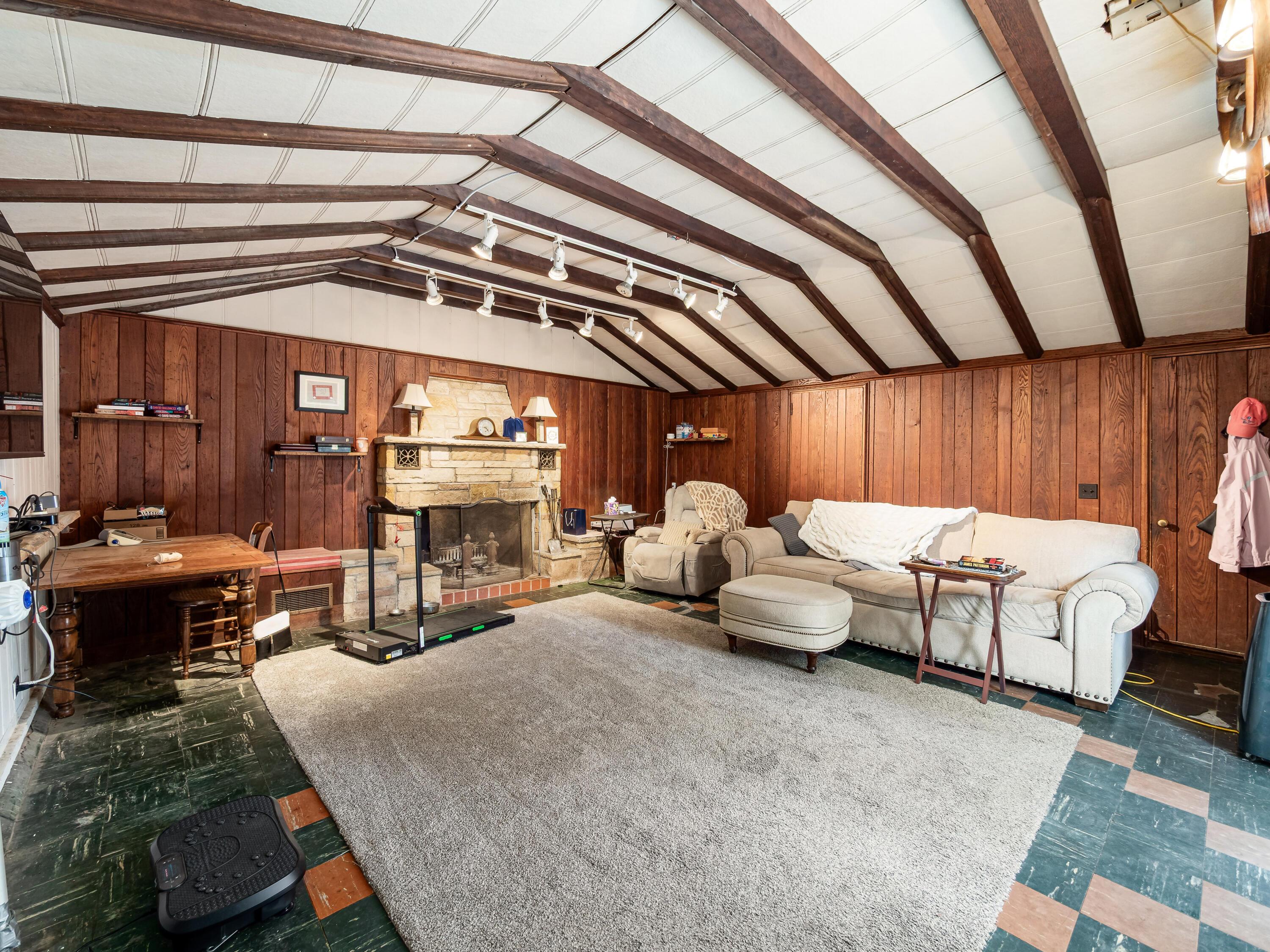 5137 Riverside Drive Delaware, OH 43015 - Photo 29 of 73 C_-_5137_Riverside_063