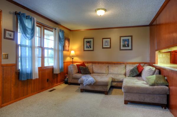 9071 Byrum Chapel Road Portland, TN 37148 - Photo 3 of 20 SPACIOUS GREAT ROOM