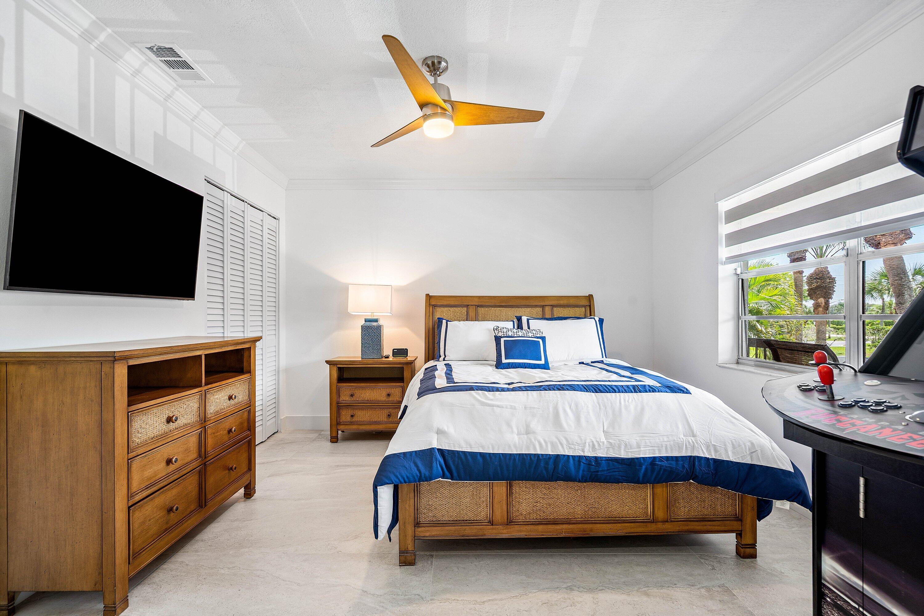 13112 Sentry Palm Court, Unit B Delray Beach, FL 33484 - Photo 10 of 17 Guest Room