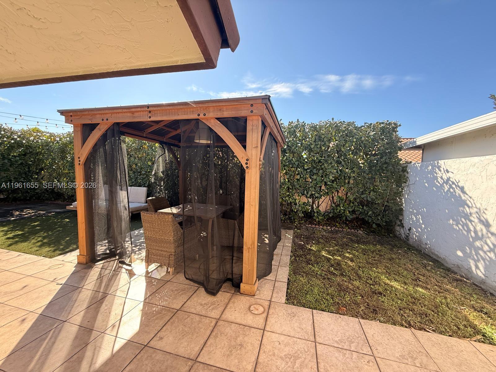 13320 Southwest 26th Terrace Miami, FL 33175 - Photo 22 of 25